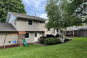 665 Continental Dr, New Brighton, MN 55112 - Photo 34