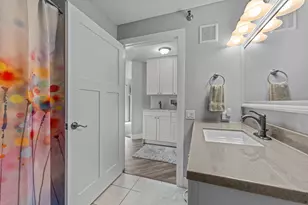 1321 Lake Dr W, Chanhassen, MN 55317 - Photo 28