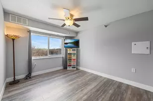 1321 Lake Dr W, Chanhassen, MN 55317 - Photo 22