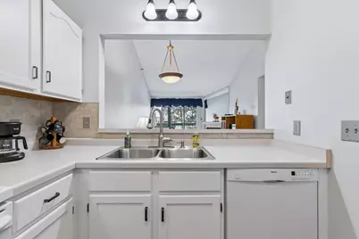 7631 Edinborough Way #5216, Edina, MN 55435 - Photo 12