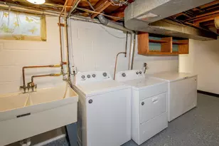 8849 Columbus Ave S, Bloomington, MN 55420 - Photo 36