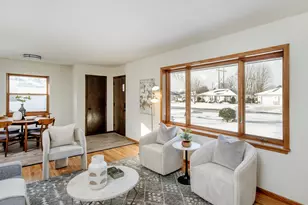 8849 Columbus Ave S, Bloomington, MN 55420 - Photo 8