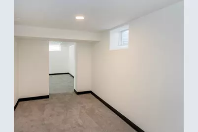 8849 Columbus Avenue S, Bloomington, MN 55420 - Photo 42