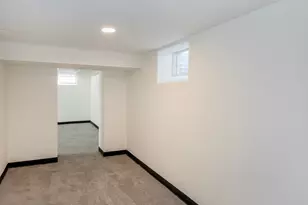 8849 Columbus Ave S, Bloomington, MN 55420 - Photo 42