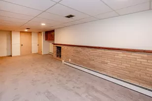 8849 Columbus Ave S, Bloomington, MN 55420 - Photo 34