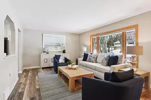 6040 Goldenrod Ln N, Plymouth, MN 55442 - Photo 4