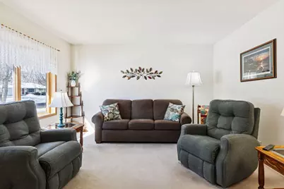 8737 Indahl Avenue S, Cottage Grove, MN 55016 - Photo 8