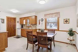 8737 Indahl Ave S, Cottage Grove, MN 55016 - Photo 10