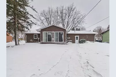 1118 Park Lane, Morris, MN 56267 - Photo 2