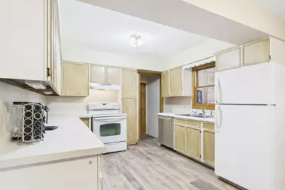 1118 Park Lane, Morris, MN 56267 - Photo 4