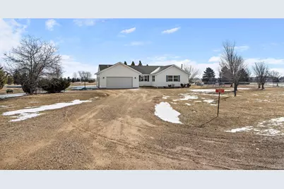 1360 214th Avenue, New Richmond, WI 54017 - Photo 10