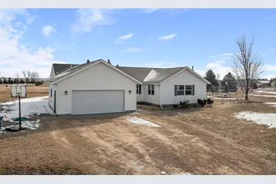 1360 214th Avenue, New Richmond, WI 54017 - Photo 8