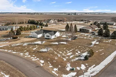 1360 214th Avenue, New Richmond, WI 54017 - Photo 4