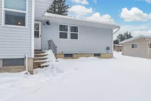 414 9th St NE, Chisholm, MN 55719 - Photo 38