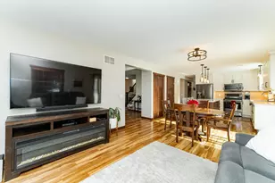 1310 Lone Pine Dr SW, Rochester, MN 55902 - Photo 12