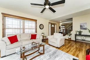 1310 Lone Pine Dr SW, Rochester, MN 55902 - Photo 8