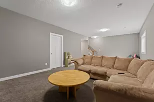 3038 Lake Meadow Dr NW, Rochester, MN 55901 - Photo 16