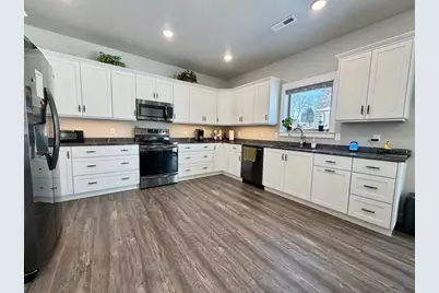 736 Oak Trail, Fergus Falls, MN 56537 - Photo 16