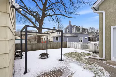 1559 Almond Avenue, Saint Paul, MN 55108 - Photo 4