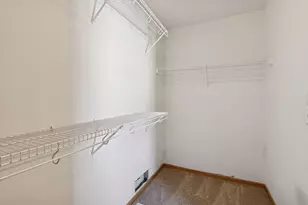 4905 Narcissus Ln N, Plymouth, MN 55446 - Photo 18