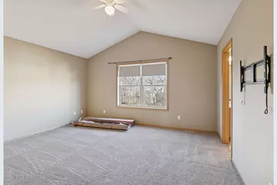 4905 Narcissus Lane N, Plymouth, MN 55446 - Photo 14