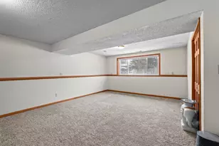 533 Innsbruck Dr, Chaska, MN 55318 - Photo 20