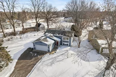 533 Innsbruck Drive, Chaska, MN 55318 - Photo 2