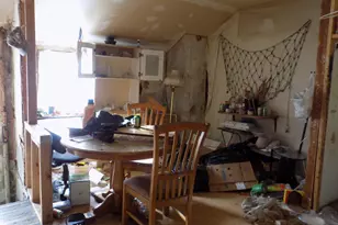 913 Gary St, Calumet, MN 55716 - Photo 10