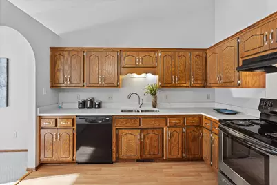 2765 21st Street NW, New Brighton, MN 55112 - Photo 8