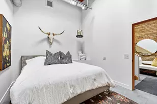 716 N 1st St, Minneapolis, MN 55401 - Photo 52