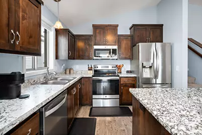 12122 Hupp Street NE, Blaine, MN 55449 - Photo 4