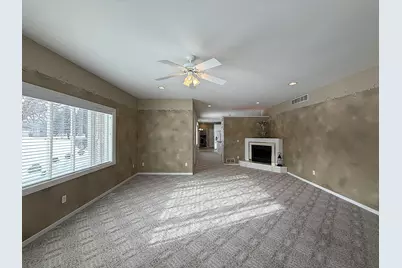 304 Lynsee Lane, Montevideo, MN 56265 - Photo 12