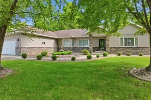 304 Lynsee Ln, Montevideo, MN 56265 - Photo 68