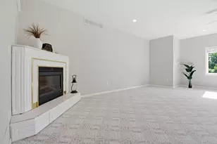 304 Lynsee Ln, Montevideo, MN 56265 - Photo 12