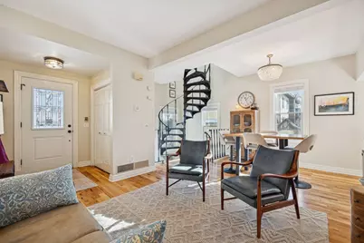 47 Saint Albans Street N, Saint Paul, MN 55104 - Photo 6