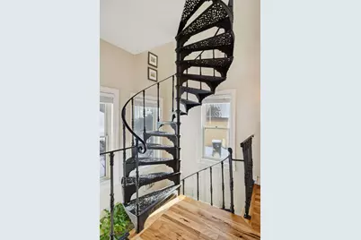 47 Saint Albans Street N, Saint Paul, MN 55104 - Photo 18