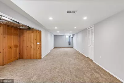 1084 Edgewater Avenue, Shoreview, MN 55126 - Photo 20