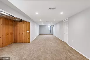 1084 Edgewater Ave, Shoreview, MN 55126 - Photo 20