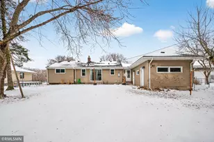 1084 Edgewater Ave, Shoreview, MN 55126 - Photo 30