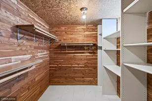 1084 Edgewater Ave, Shoreview, MN 55126 - Photo 24