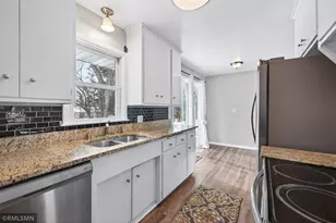 1084 Edgewater Ave, Shoreview, MN 55126 - Photo 14