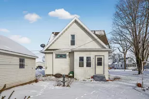916 S Garden St, Lake City, MN 55041 - Photo 8