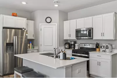 12738 Erskin Street NE, Blaine, MN 55449 - Photo 10