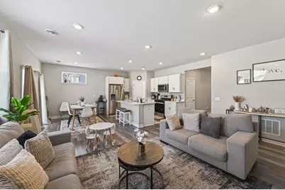 12738 Erskin Street NE, Blaine, MN 55449 - Photo 4