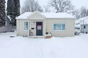 817 S Whitford St, Fergus Falls, MN 56537 - Photo 1