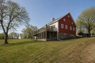 12141 Tripp Ave, Fulda, MN 56131 - Photo 1