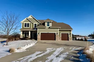 15315 Elm Ct, Faribault, MN 55021 - Photo 2