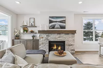 1003 Turner Lane, New Richmond, WI 54017 - Photo 6