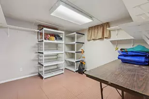 1515 Viking Dr E, Maplewood, MN 55109 - Photo 28