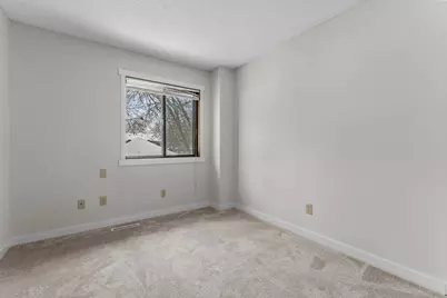 192 Bridlewood Drive, Saint Paul, MN 55119 - Photo 10